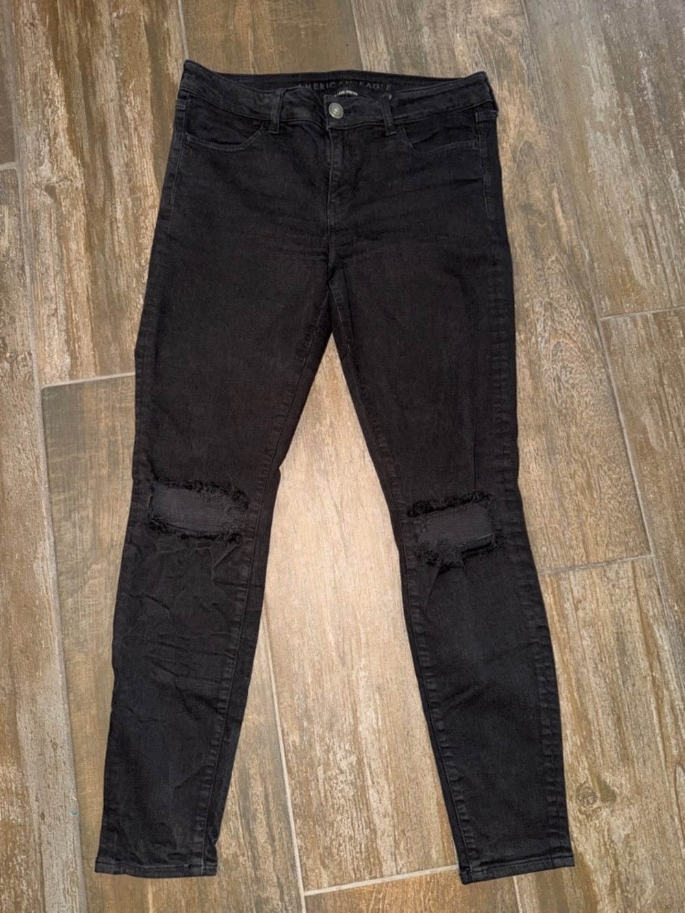 American Eagle Outfitters Black Ripped Skinny Jeans - Women's